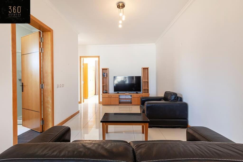 Comfortable Penthouse, Served With Lift, Wifi & Ac By 360 Estates 그지라 외부 사진